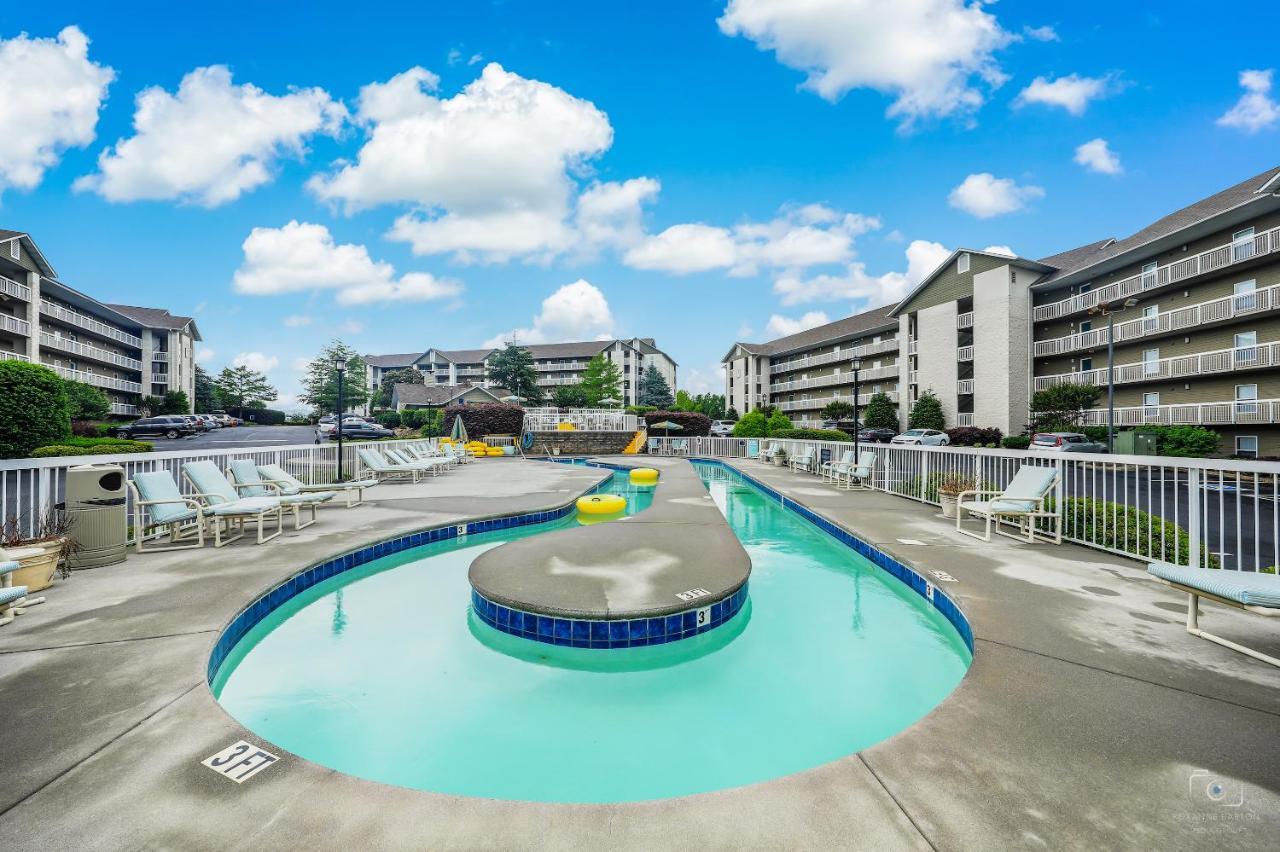 Lazy Bear Whispering Pines 111 Apartment Pigeon Forge Exterior photo